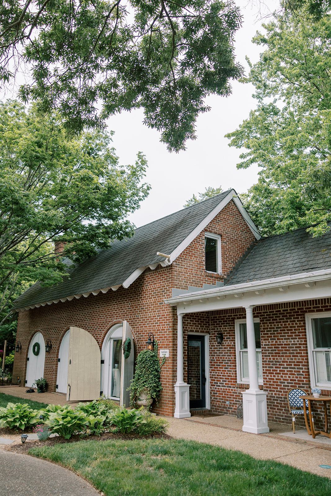 Church Point Manor wedding photo